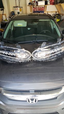 2018-2019-2020 Honda accord headlight left and right oem