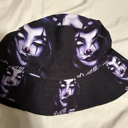 Bucket hat