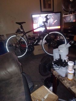 Co-Op CTY 2 Motorized Bike