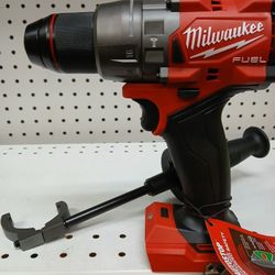 Milwaukee New Hammer Drill 18M Fuel 