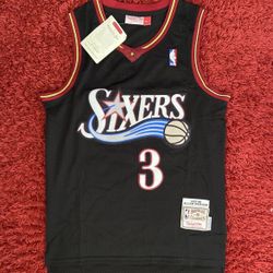 Allen Iverson Sixers Jersey Size Medium -XL