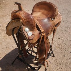 Circle Y Team Penning Saddle 17 In.