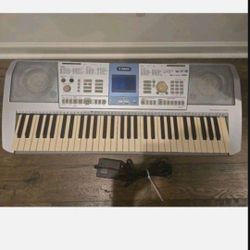 Keyboard YAMAHA PSR-K1 