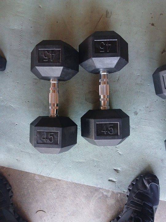 Weights Cap Set