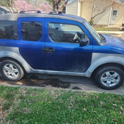 2004 Honda Element