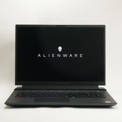 Alienware M18 R1 18" Ryzen 9 7845HX 3.0GHz 32GB RAM 1TB SSD GeForce RTX 4070