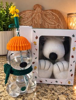 Starbucks x Peanuts Snoopy Cup and Plush Set