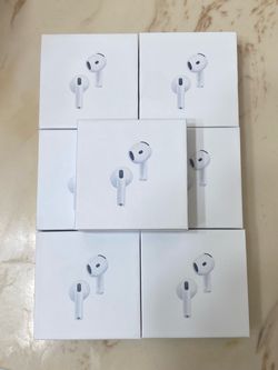 AirPods 4 ANC