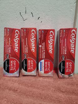Cuatro por $12