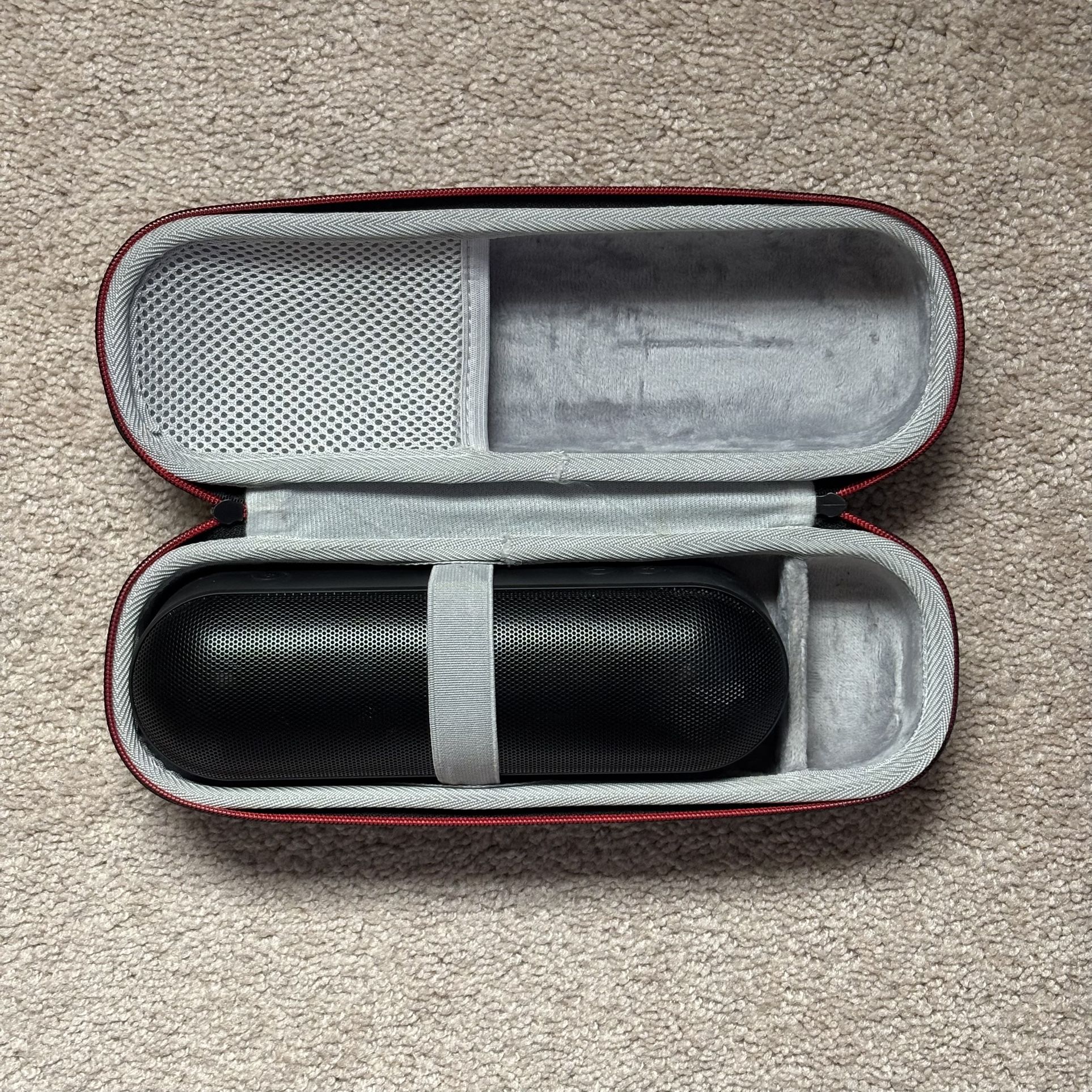 Beats By Dre Pill Speaker Carrying Case