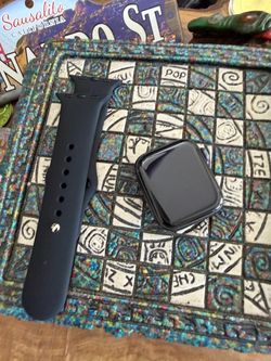 Apple watch 6th gen 40mm bluetooth
