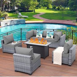 7 Pc. Patio furniture ( Located In York PA 17406)