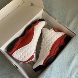 Jordan 13 Cherry Size 10.5
