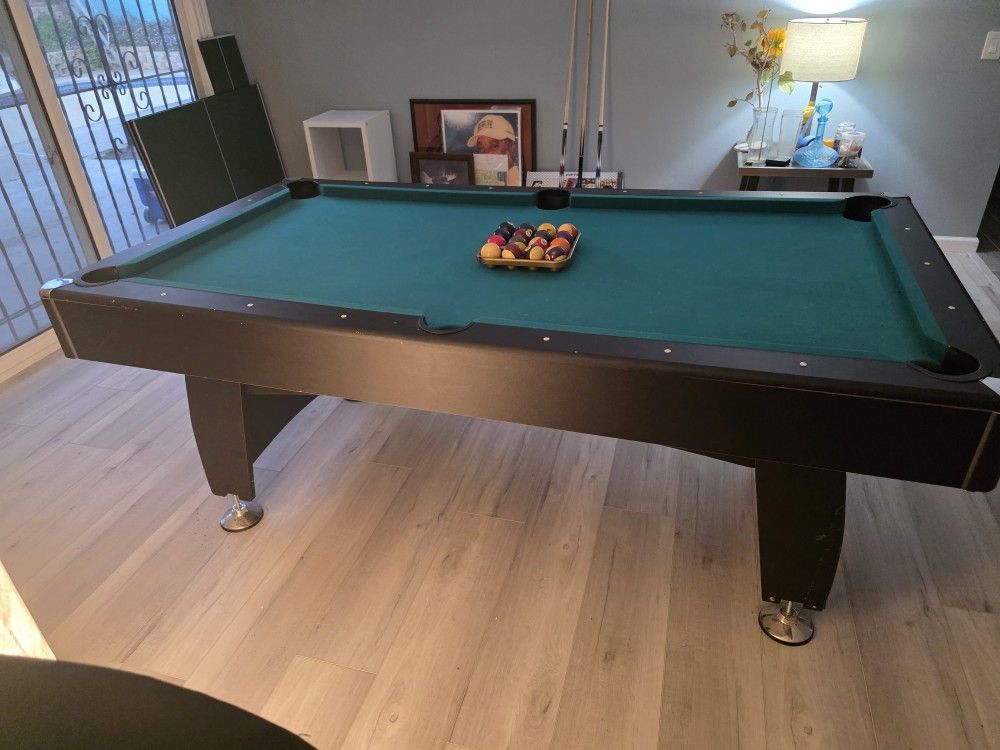 7 Ft Sportcraft Pool Table