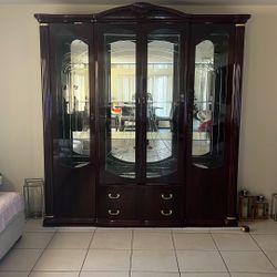 Modern China Cabinet/ Display Cabinet