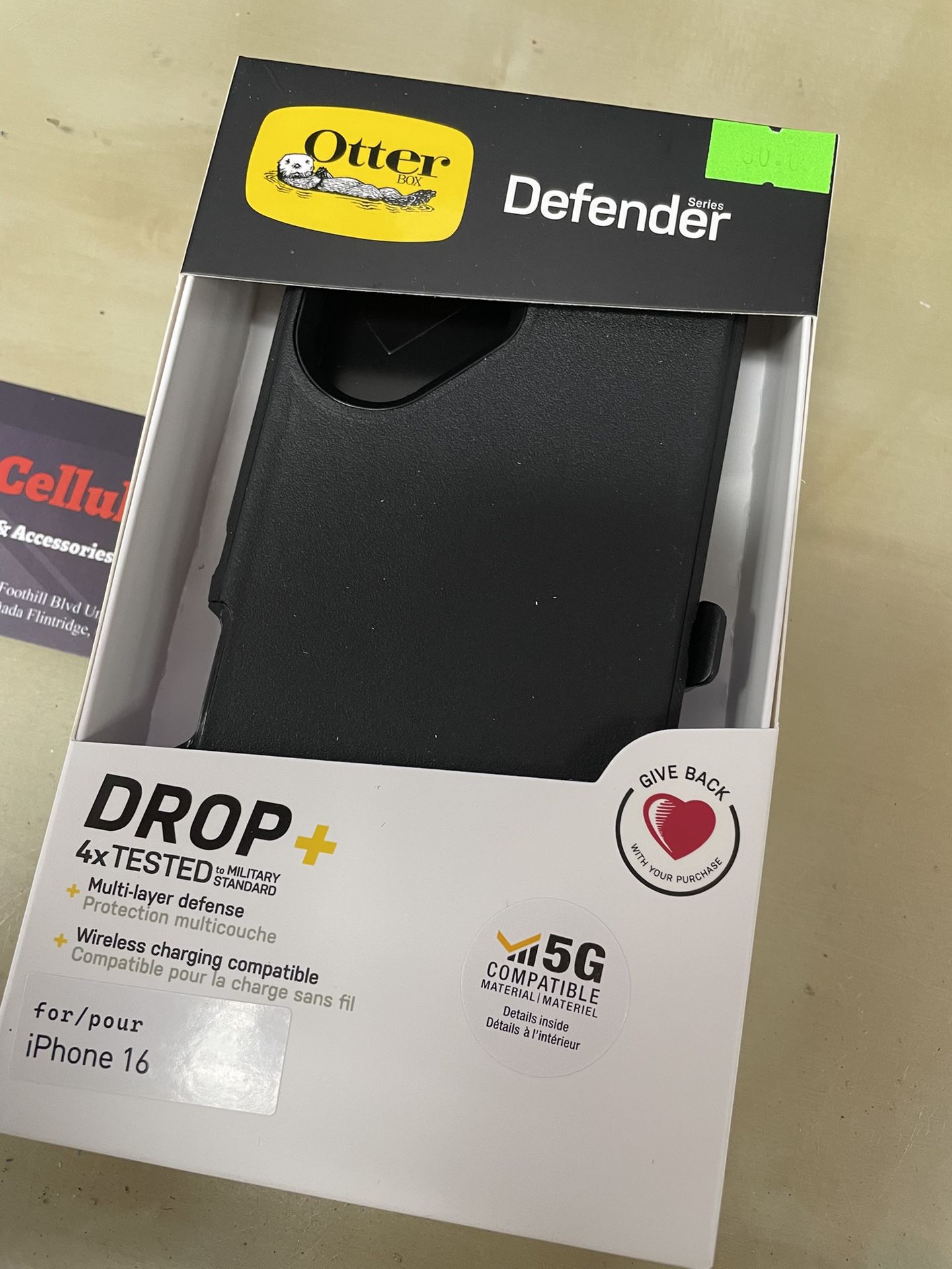 iPhone 16 OtterBox Defender Case