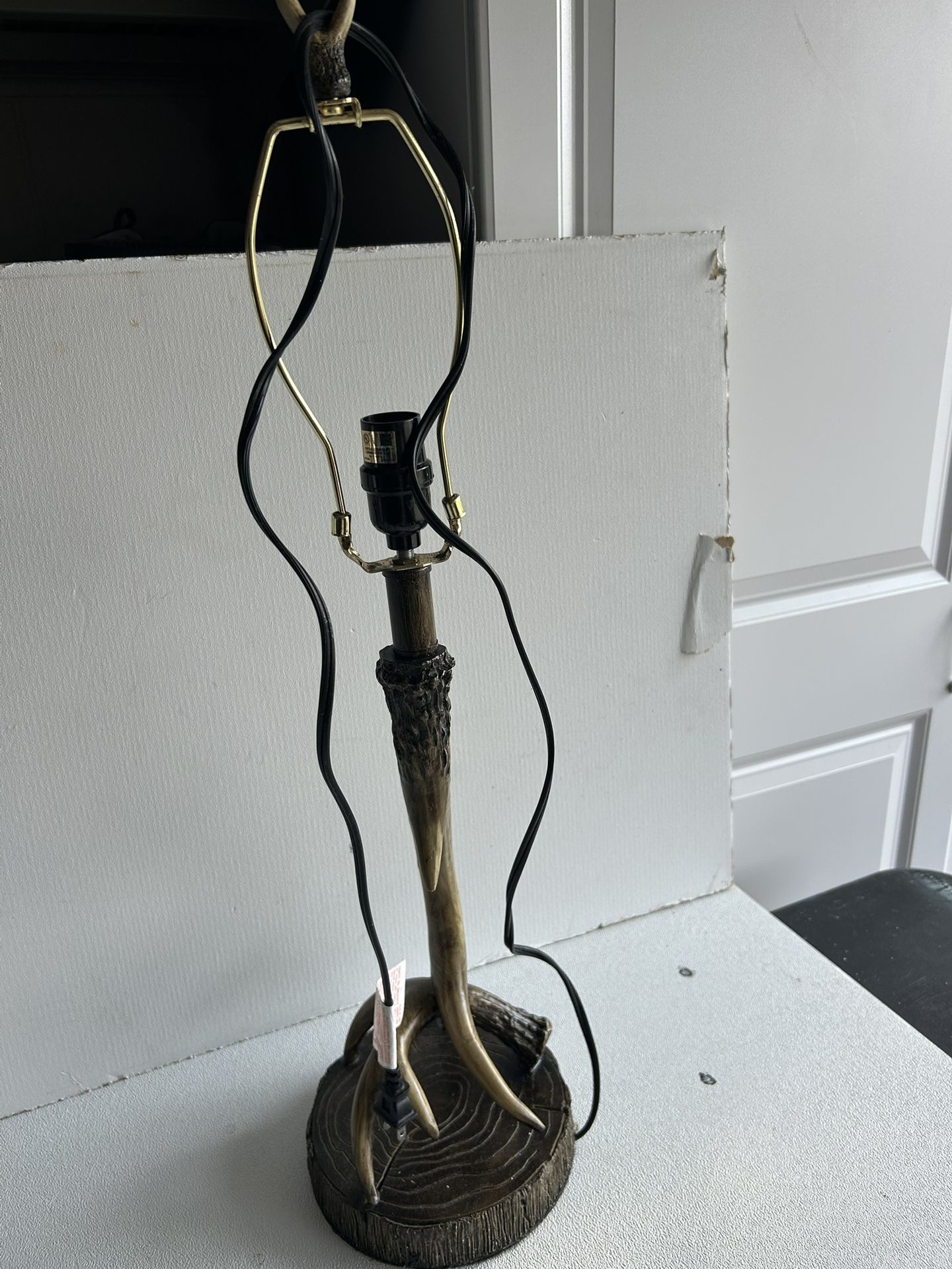 Vintage Deer Horn Lamp