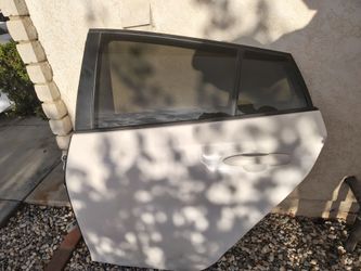2017 Prius White rear Car Door with glass