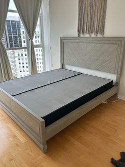 California king bed frame with boxspring