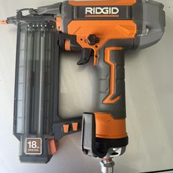 RIDGID Coil Roofing Nailer