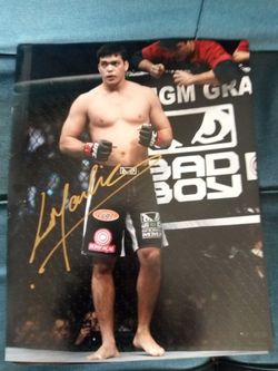 Machida UFC 11 x 14 Autographed picture