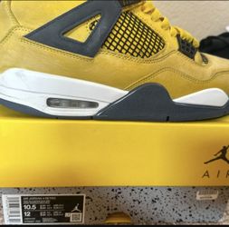 Air Jordan 4 "Lightning" With OG Box