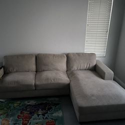 Sectional Couch 