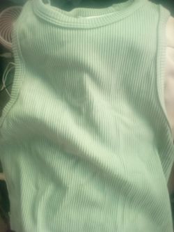Tops / shorts