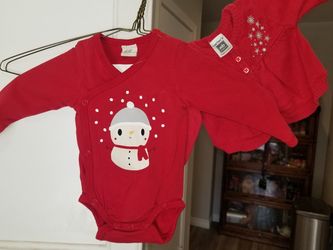 H&M snowman onesie and sweater 0-4 months