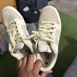 Dunks size 9