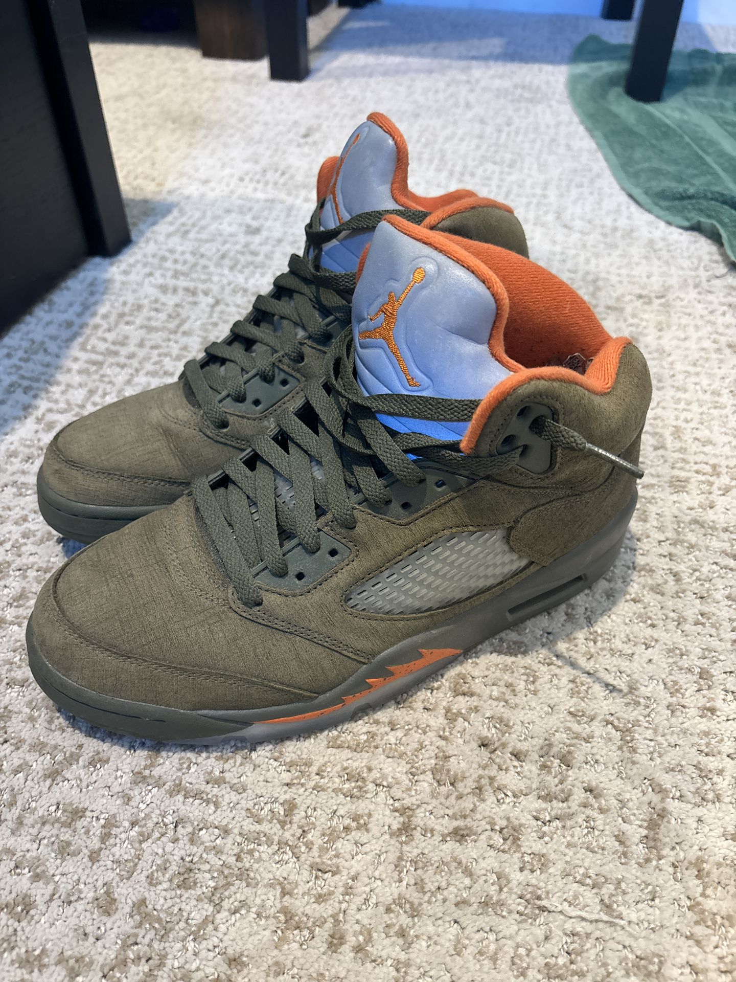 Nike Air Jordan 5 Retro Olive Green MENS SIZE 9