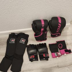 Ladies Sparring Set 