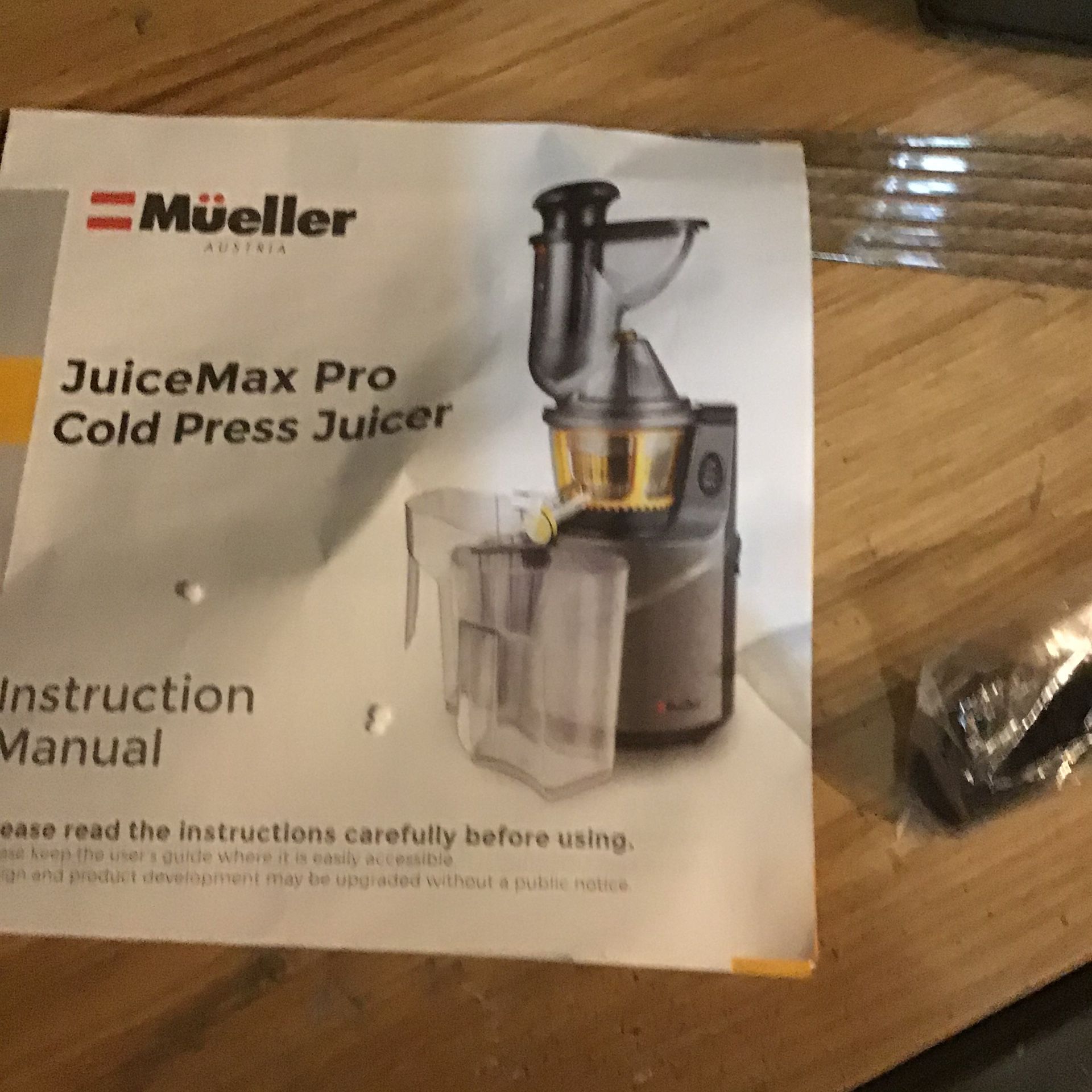Mueller Austria JuiceMax Pro Cold Press Juicer #R-4-2 Excellent