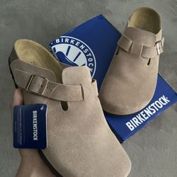 Birkenstock Size 10/ EU 44