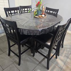 Dinning Wood Table With 6 Chairs 