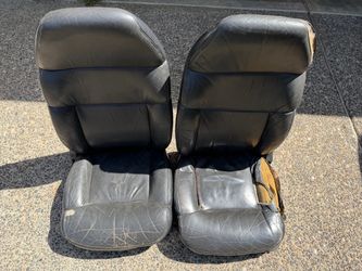 Auto seats
