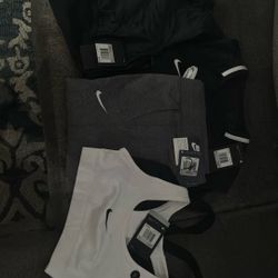 Women’s nike gear New xs small