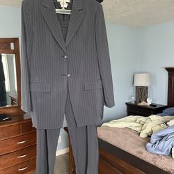Jones New York Women's Suit