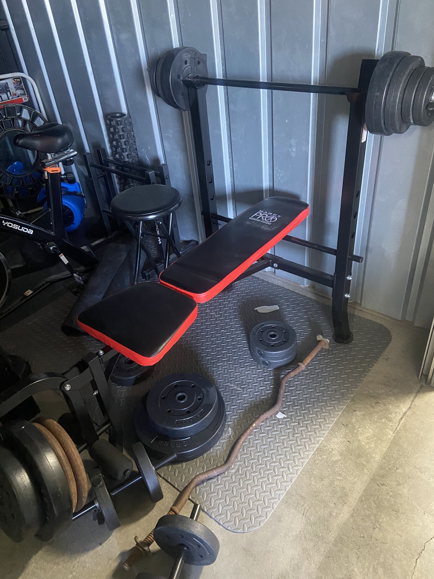 Weight Bench