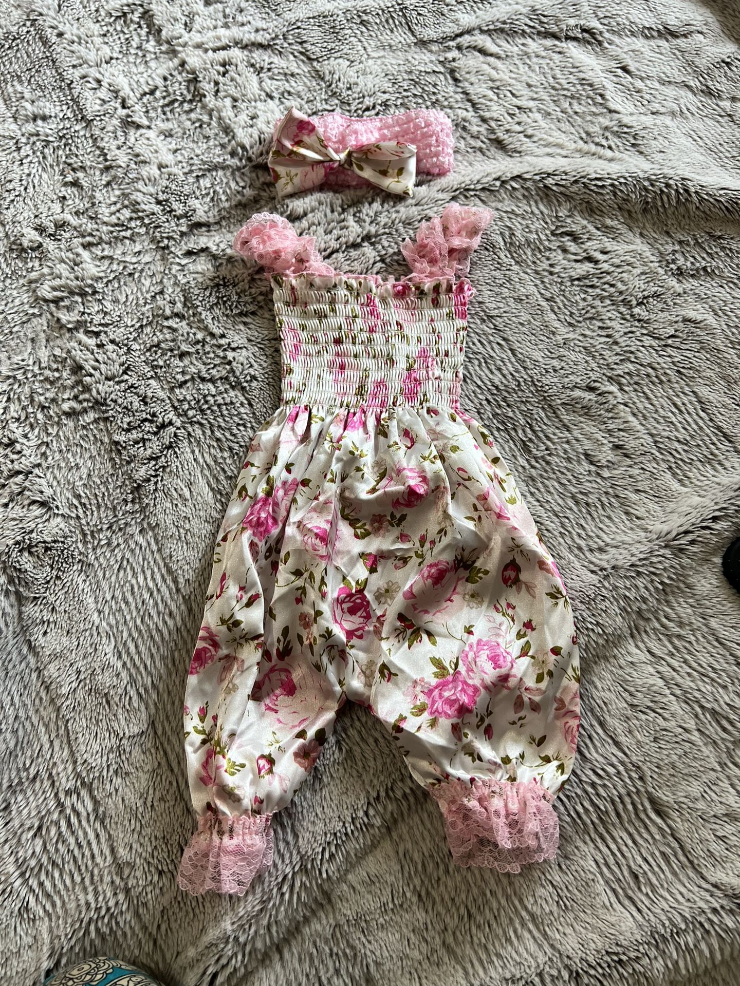Baby’s Clothes