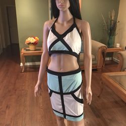 Blk/wht Mint 2 Piece