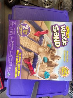 Free Kinetic Sand Kit