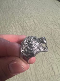 Ring saez 7