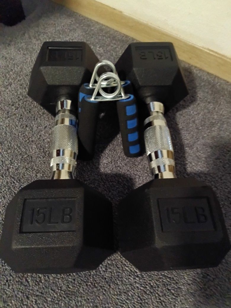 15 Lbs Dumbbells And Hand Grips