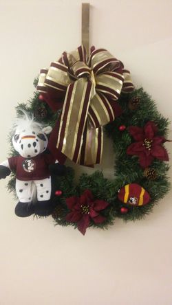 20 inch "Noles" Florida State Wreath