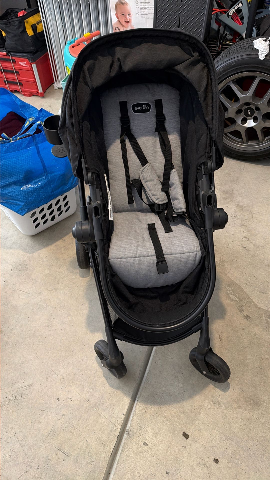 evenflo stroller travel bag Shyft DualRide Babe on The Run Essentials 843820112375 Number of Stands:250 Stuarts Fish Box | d bag coordinates with