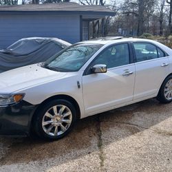 2012 Lincoln MKZ