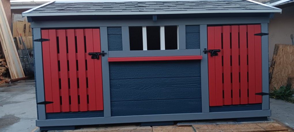 Dog House
