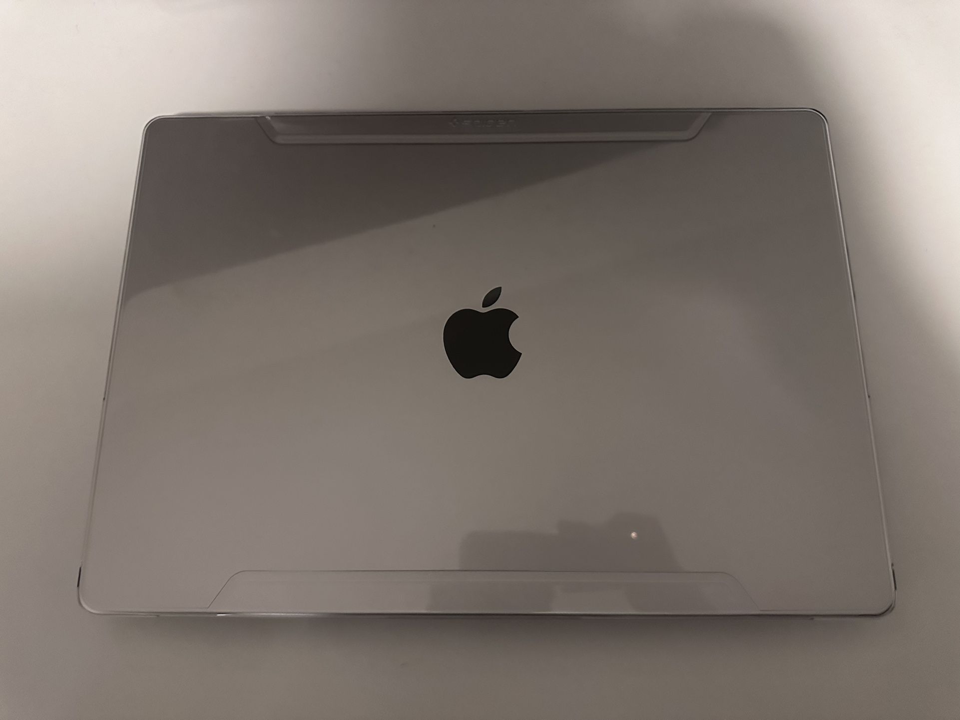 MacBook Pro 16" (2023) – M2 Pro, 16GB RAM, 512GB SSD Excellent Condition