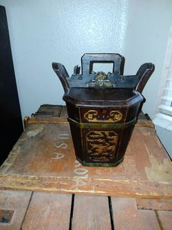 Antique Chinese Hand Carved Ornate Lidded Wedding Box Tea Caddy